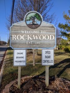 rockwood welcome sign